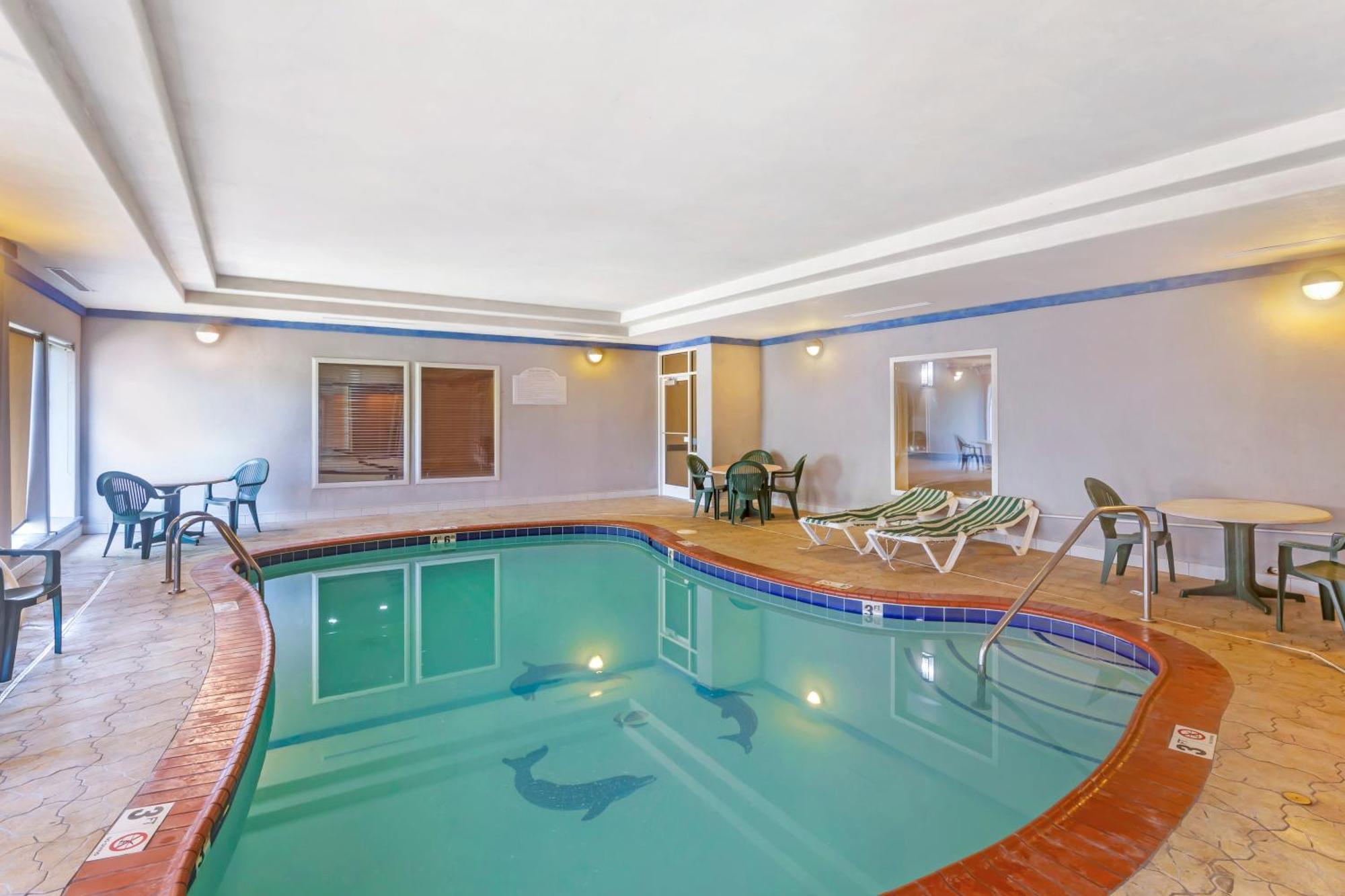 Comfort Inn & Suites Chesapeake - Portsmouth Eksteriør bilde